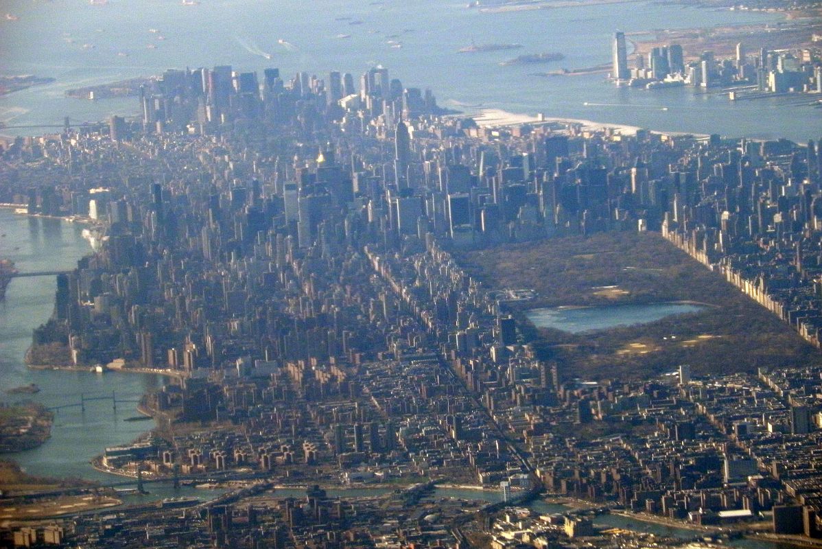 01A Central Park And Manhattan In February From Airplane Landing At LaGuardia